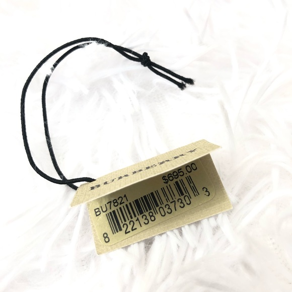 🚫SOLD🚫White Burberry Chronograph Watch White Leather - Picture 8 of 8